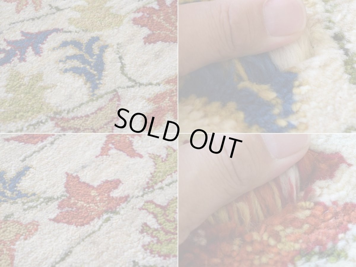 画像16: 新品 ペルシャ ギャッベ 縦2m 横1.5m 3㎡ 〜2-3帖程度 リビング ダイニング 2-3人掛けソファ サイズ 200 × 155 cm No.2438 肉厚 リーズバフト ウール 手織りギャベ  ハンドメイド ラグ 絨毯 カーペット 生命の樹 生成り クリーム 緑 リビングダイニングルームやベッドサイドに N-2438-200155-S-077-1001 (16)