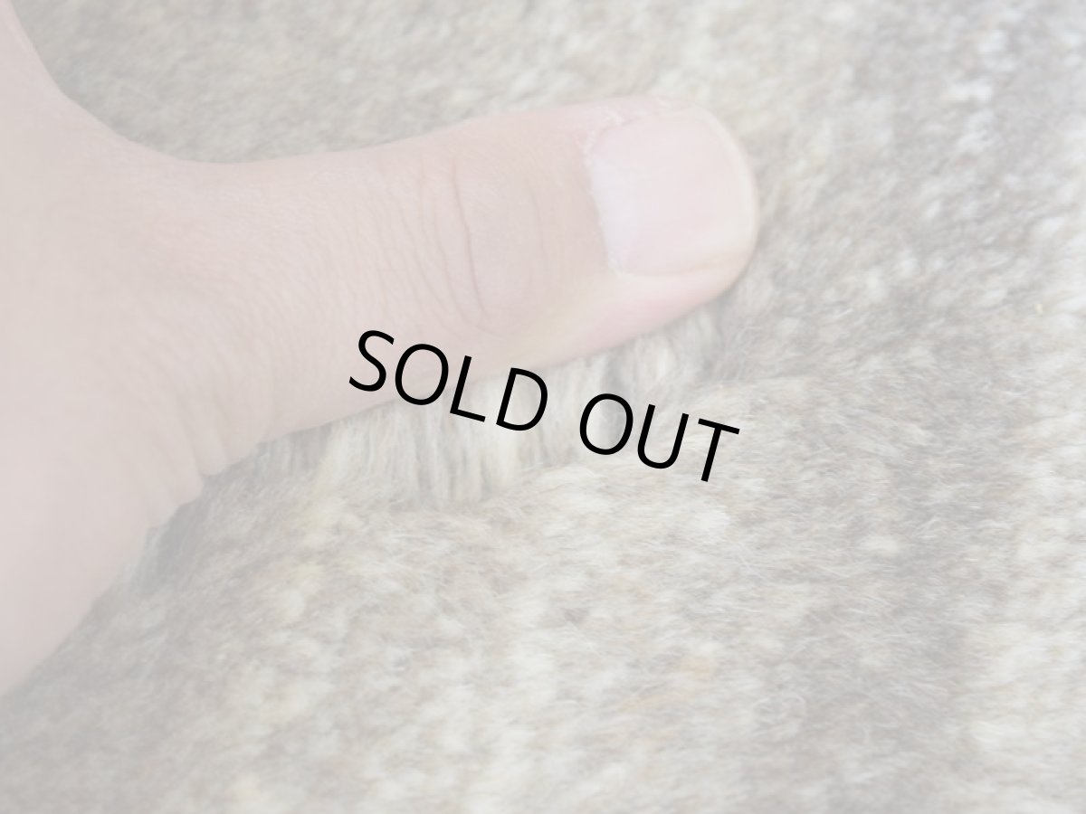 画像12: 新品 ペルシャ ギャッベ 縦1.7m 横1.2m 2㎡ 〜2帖 2人掛けソファ サイズ 166 × 114 cm No.1934 肉厚 天然 草木染 ウール ギャベ 手織り ハンドメイド ラグ 絨毯 カーペット ロリバフト リビングルームソファ足元やベッドサイドに パッチワーク系デザイン グレー インディゴブルー  マルチカラー n-1934-166114s251-002 (12)