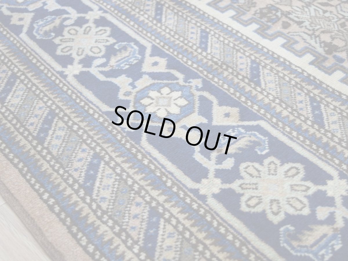 画像12: 良品 ペルシャ 絨毯 アルデビル 産 縦3m 横2m 6㎡ 〜6帖程度 リビング ダイニング 3人掛けソファ コーナーソファ 大判 サイズ 300 x 207 cm No.R383 天然 ウール 手織り トライバル ラグ 敷物 マット カーペット ヘラティ総柄 ライトブラウン ベージュ ブルー ネイビー ヴィンテージ ビンテージ b-r383-300207h083a005 (12)