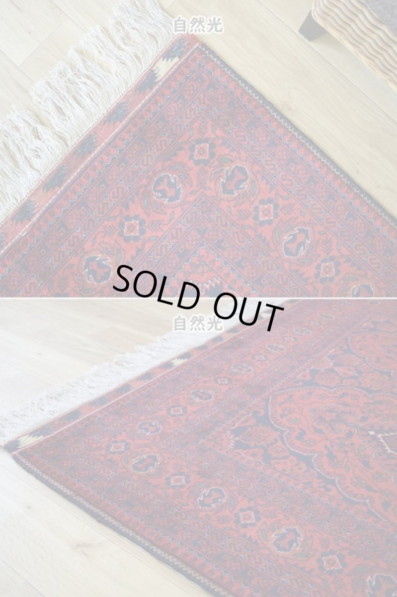 画像9: 新品 ペルシャ 部族絨毯 バルーチ 縦2m 横1.5m 3㎡ ~2帖 リビング ダイニング 2-3人掛けソファ サイズ 202 x 152 cm No.2125 ウール 手織り ハンドメイド トライバル ラグ カーペット 赤 濃紺 ダークネイビー n-2125-202152s046-038 (9)