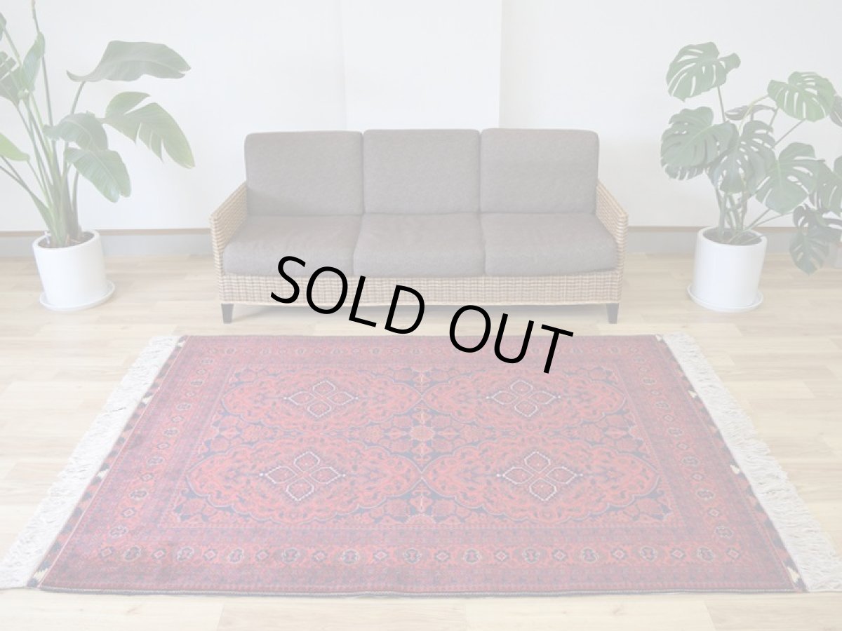 画像2: 新品 ペルシャ 部族絨毯 バルーチ 縦2m 横1.5m 3㎡ ~2帖 リビング ダイニング 2-3人掛けソファ サイズ 202 x 152 cm No.2125 ウール 手織り ハンドメイド トライバル ラグ カーペット 赤 濃紺 ダークネイビー n-2125-202152s046-038 (2)