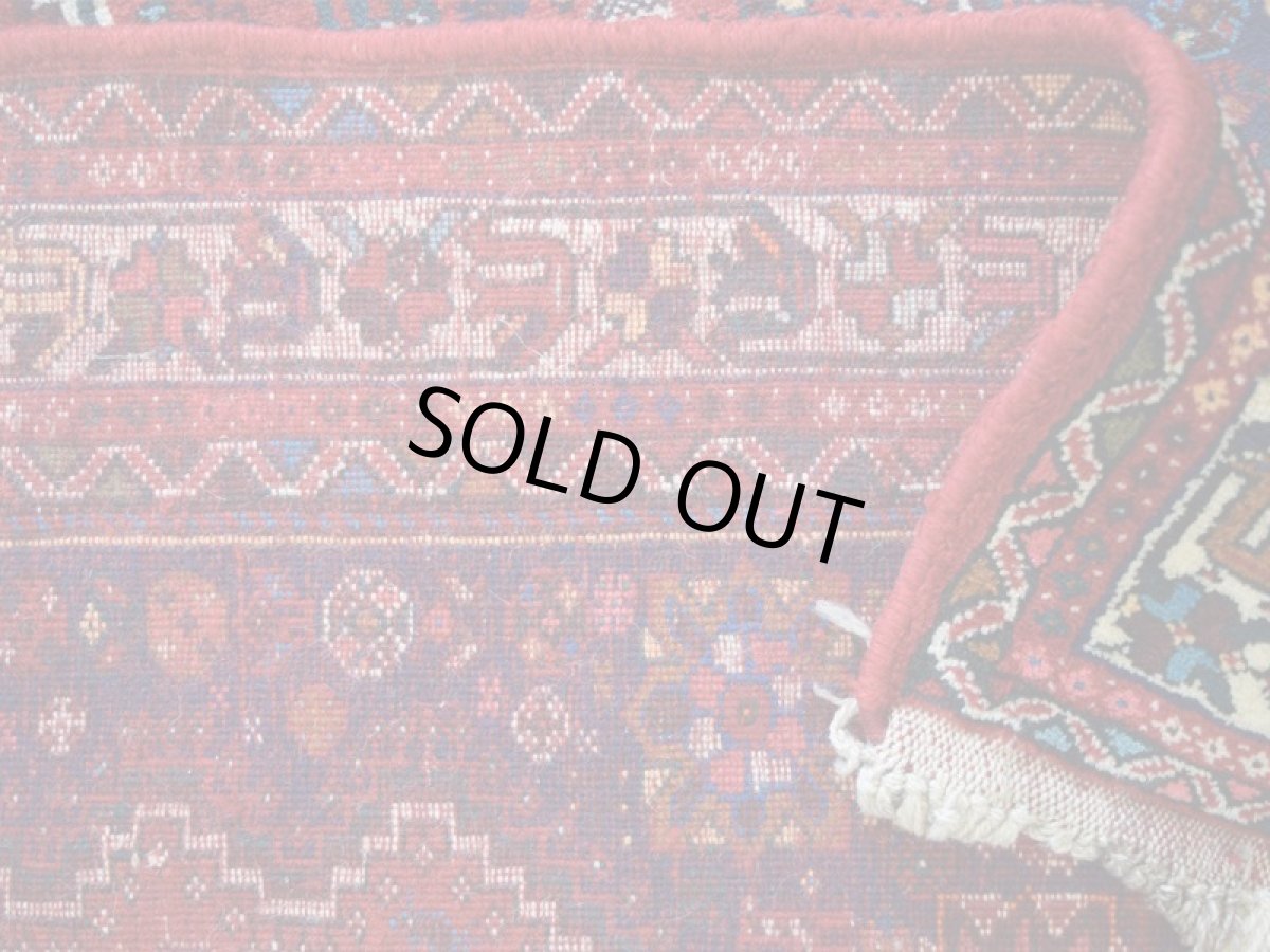 画像14: 新品 ペルシャ 部族絨毯 シラーズ 縦2m 横1.5m 3㎡ ~2-3帖 リビング ダイニング 2-3人掛けソファ サイズ 215 x 149 cm No.P295 ウール 手織り ハンドメイド トライバル ラグ カーペット 赤 ネイビー 民族柄 n-p295-215149h533p (14)