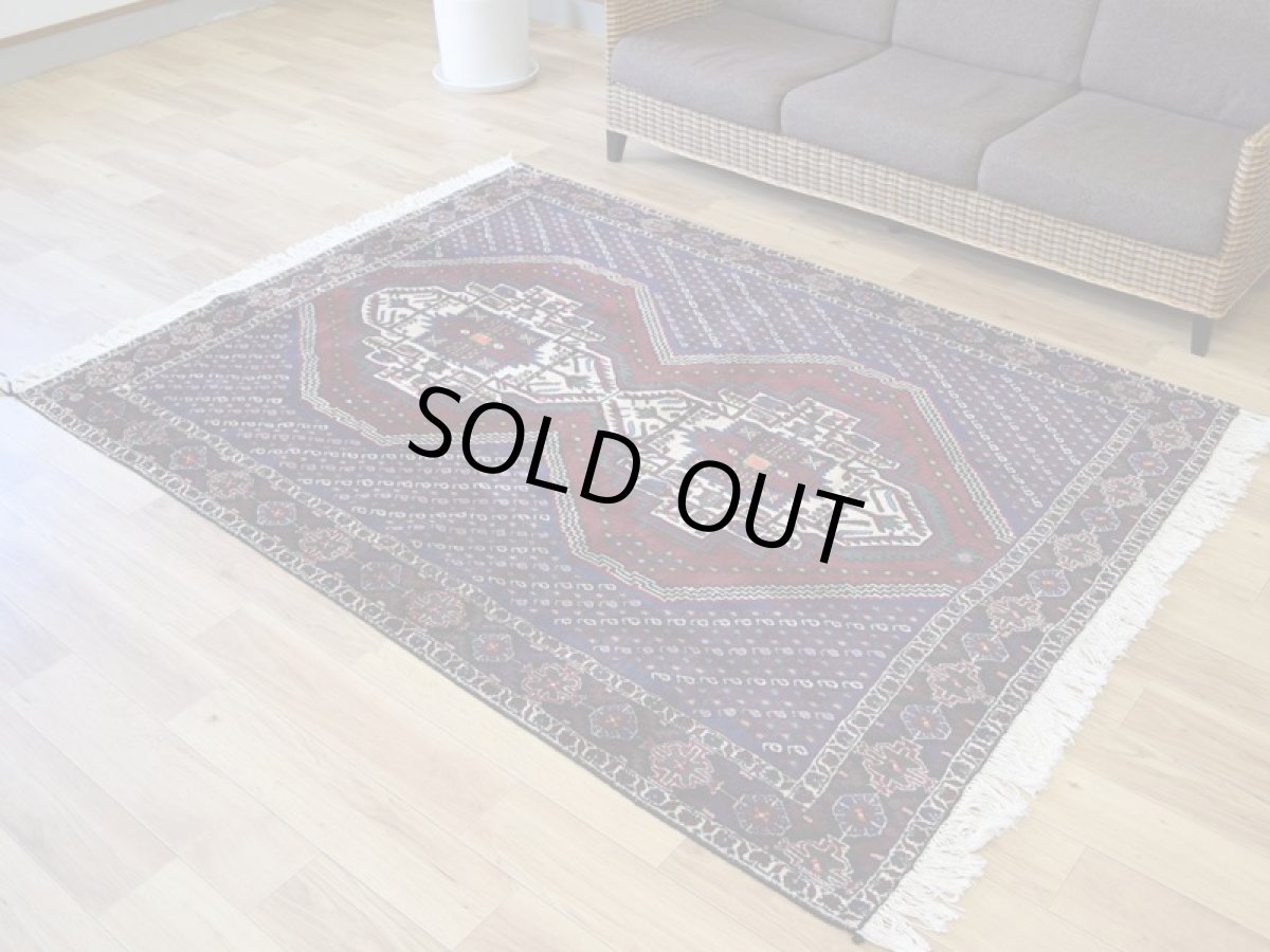 画像2: 良品 ペルシャ 部族絨毯  シャハレババク 縦2.1m 横1.6m 3.3㎡ 〜2帖 リビング ダイニング 2〜3人掛けソファ サイズ 207 x 155 cm No.P475 天然 ウール 手織り ハンドメイド トライバル ラグ 部族絨毯 マット カーペット ボテ 幾何学模様 民族柄 ネイビー ブラウン ギャッベ(ギャベ)をお探しの方にもお勧めです ab-p475-207155h053p (2)