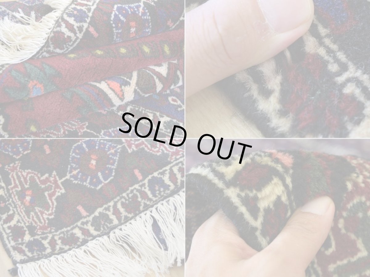 画像18: 良品 ペルシャ 部族絨毯  シャハレババク 縦2.1m 横1.6m 3.3㎡ 〜2帖 リビング ダイニング 2〜3人掛けソファ サイズ 207 x 155 cm No.P475 天然 ウール 手織り ハンドメイド トライバル ラグ 部族絨毯 マット カーペット ボテ 幾何学模様 民族柄 ネイビー ブラウン ギャッベ(ギャベ)をお探しの方にもお勧めです ab-p475-207155h053p (18)