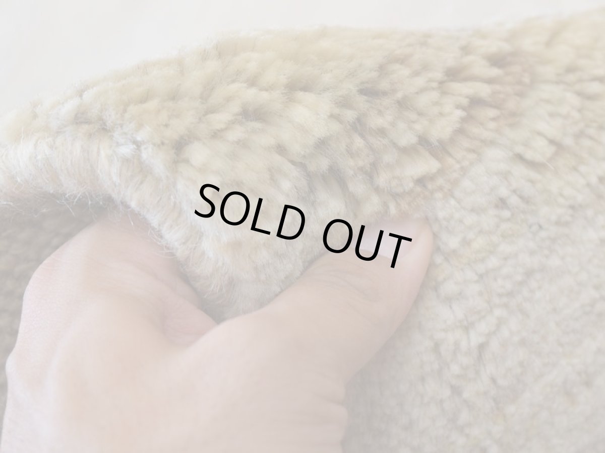 画像14: 新品 ペルシャ ギャッベ 縦2.4m 横1.7m 4㎡ 〜3帖 リビング ダイニング 2-3人掛けソファ サイズ 240 × 158 cm No.P394 肉厚 天然 ウール ギャベ 手織り ハンドメイド ラグ 絨毯 カーペット リビングダイニングルームやベッドサイドに 生成り クリーム ベージュ n-p394-240170h093p (14)