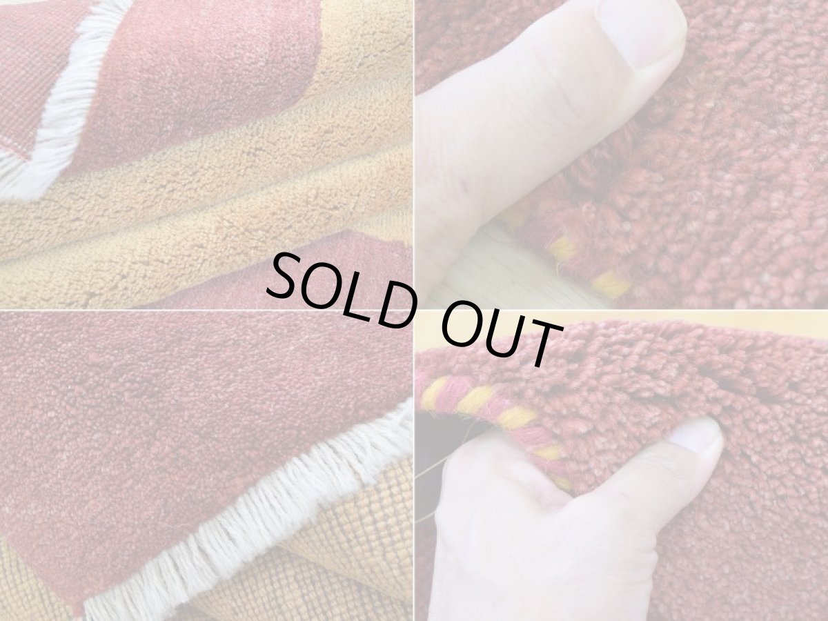 画像18: 新品 ペルシャ ギャッベ 縦2.3m 横1.7m 4㎡ 〜3帖 リビング ダイニング 2-3人掛けソファ サイズ 227 × 164 cm No.2395 天然 草木染 肉厚 ウール ギャベ 手織り ハンドメイド ラグ 絨毯 カーペット リビングダイニングルームやベッドサイドに イエロー 赤 黄 動物 柄 シンプルデザイン n-2395-227164s064-006p (18)