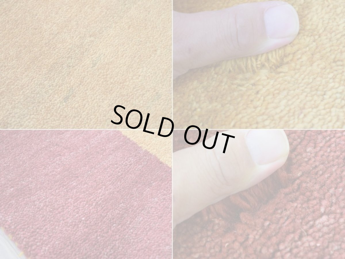 画像17: 新品 ペルシャ ギャッベ 縦2.3m 横1.7m 4㎡ 〜3帖 リビング ダイニング 2-3人掛けソファ サイズ 227 × 164 cm No.2395 天然 草木染 肉厚 ウール ギャベ 手織り ハンドメイド ラグ 絨毯 カーペット リビングダイニングルームやベッドサイドに イエロー 赤 黄 動物 柄 シンプルデザイン n-2395-227164s064-006p (17)