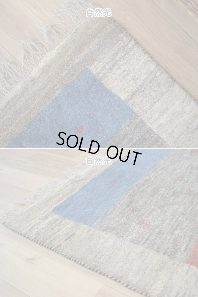 画像8: 新品 ペルシャ ギャッベ 縦2m 横1.5m 3㎡ 〜2帖 リビング ダイニング 2-3人掛けソファ サイズ 190 × 155 cm No.P397 肉厚 天然 ウール ギャベ 手織り ハンドメイド ラグ 絨毯 カーペット リビングダイニングルームやベッドサイドに 赤 黄 青 生成り グレー 原毛系 ボーダー n-p397-190155h092p (8)