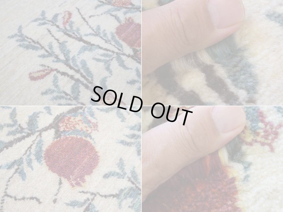 画像14: 新品 ペルシャ ギャッベ 縦2.3m 横1.5m 3.3㎡ 〜2帖程度 リビング ダイニング 2-3人掛けソファ サイズ 224 × 147 cm No.A627 肉厚 リーズバフト ウール 手織りギャベ  ハンドメイド ラグ 絨毯 カーペット ザクロの木 生命の樹 生成り ベージュ クリーム リビングダイニングルームやベッドサイドに n-a627-224147h027-039 (14)