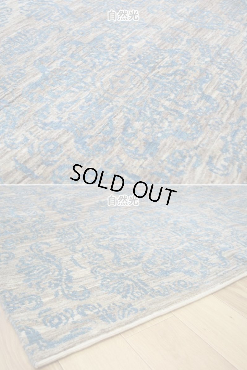 画像9: 新品 ペルシャ ギャッベ 縦2.5m 横1.7m 4㎡ 〜2-3帖程度 リビング ダイニング 2-3人掛けソファ サイズ 239 × 158 cm No.A624 肉厚 リーズバフト ウール 手織りギャベ  ハンドメイド ラグ 絨毯 カーペット グレー 原毛系  青 水色 リビングダイニングルームやベッドサイドに n-a624-239158h028a0701 (9)