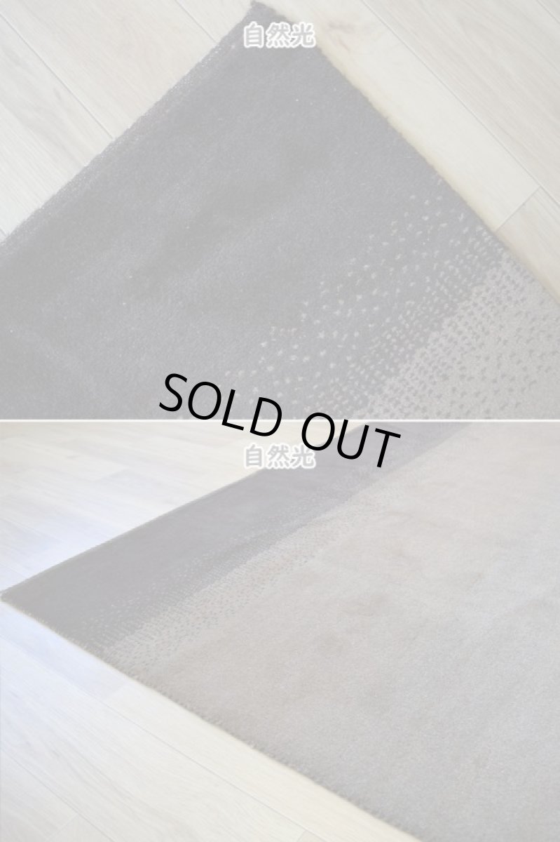 画像8: 新品 ペルシャ ギャッベ 縦3m 横2m 6㎡ 〜6帖程度 リビング ダイニング 3人掛けソファ コーナーソファサイズ 272 × 222 cm No.1452 肉厚 ウール ギャベ 手織り ハンドメイド ラグ 絨毯 カーペット ベージュ ブラウン グレー ブラック グラデーション ボーダー リビングダイニングルームやベッドサイドに n-1452-272221s063-074 (8)