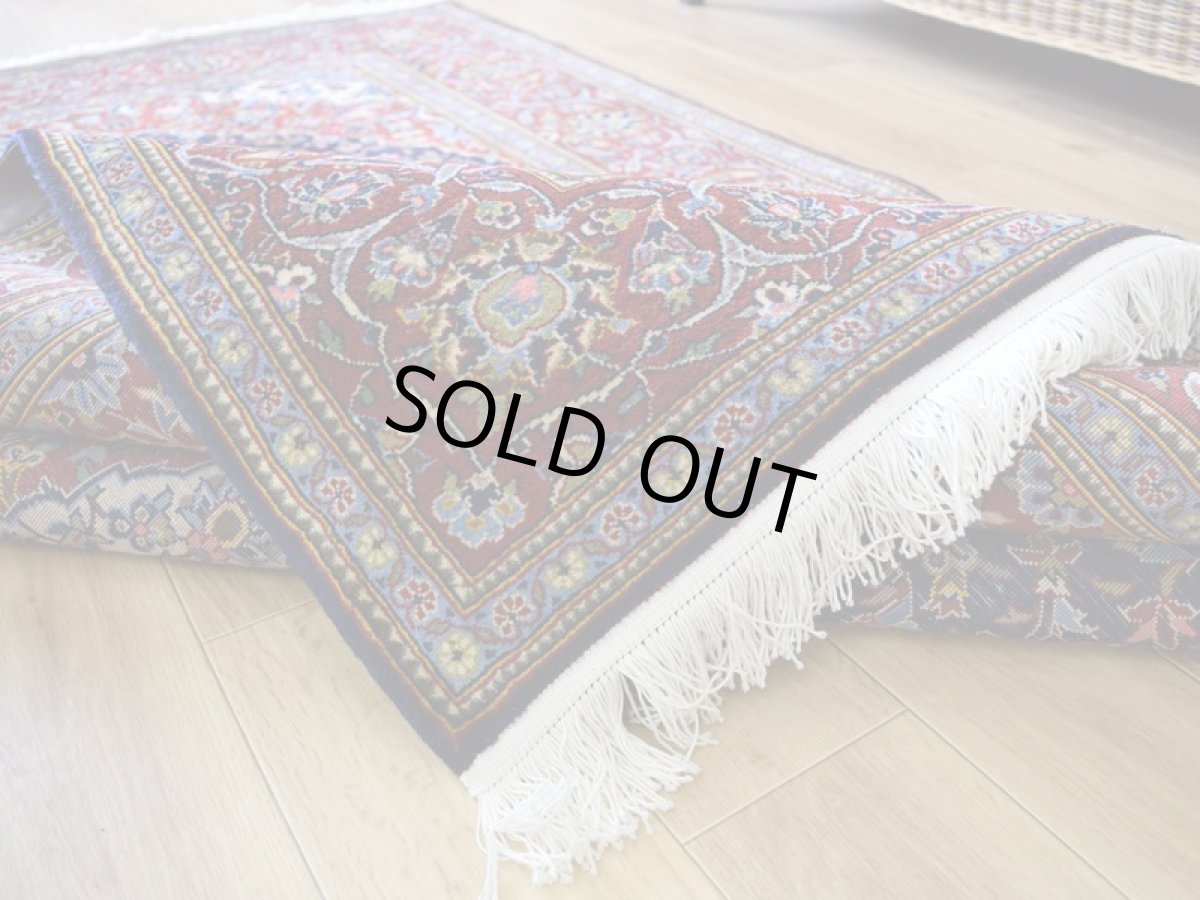 画像13: 新品 ペルシャ 絨毯 カシャーン 産 縦2.2m 横1.5m 3.1㎡ 〜2帖程度 リビング ダイニング 2-3人掛けソファ サイズ 213 x 145 cm No.2673 ウール 手織り ラグ 敷物 カーペット メダリオン 赤 濃紺 n-2673-213145h007-009 (13)