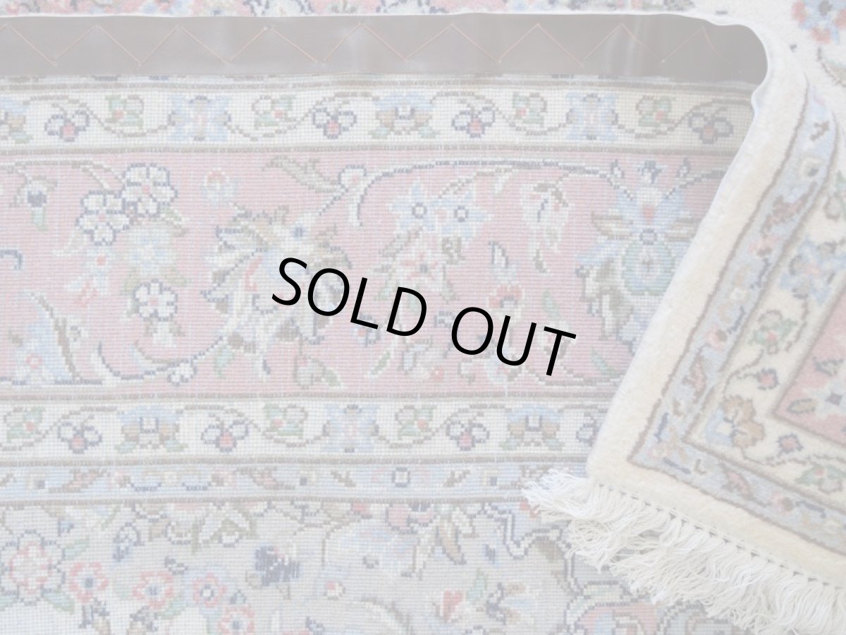 画像14: 新品 ペルシャ 絨毯 カシャーン 産 縦2.5m 横1.5m 3.8㎡ 〜3.5帖程度 リビング ダイニング 2-3人掛けソファ サイズ 247 x 150 cm No.2200 ウール 手織り ラグ 敷物 カーペット メダリオン 生成り グレー ピンク n-2200-247150s215a076 (14)