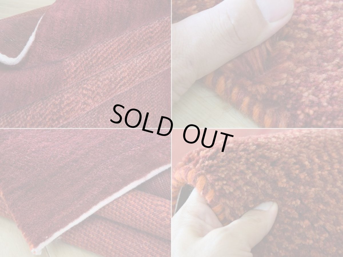 画像17: 新品 ペルシャ ギャッベ 縦2.5m 横1.6m 4㎡ 〜4帖 リビング ダイニング 2-3人掛けソファサイズ 236 × 160 cm No.A612 肉厚 ウール ギャベ 手織り ハンドメイド ラグ 絨毯 カーペット 赤 オレンジ グラデーション ボーダー リビングダイニングルームやベッドサイドに  n-A612-236160s028-0601 (17)