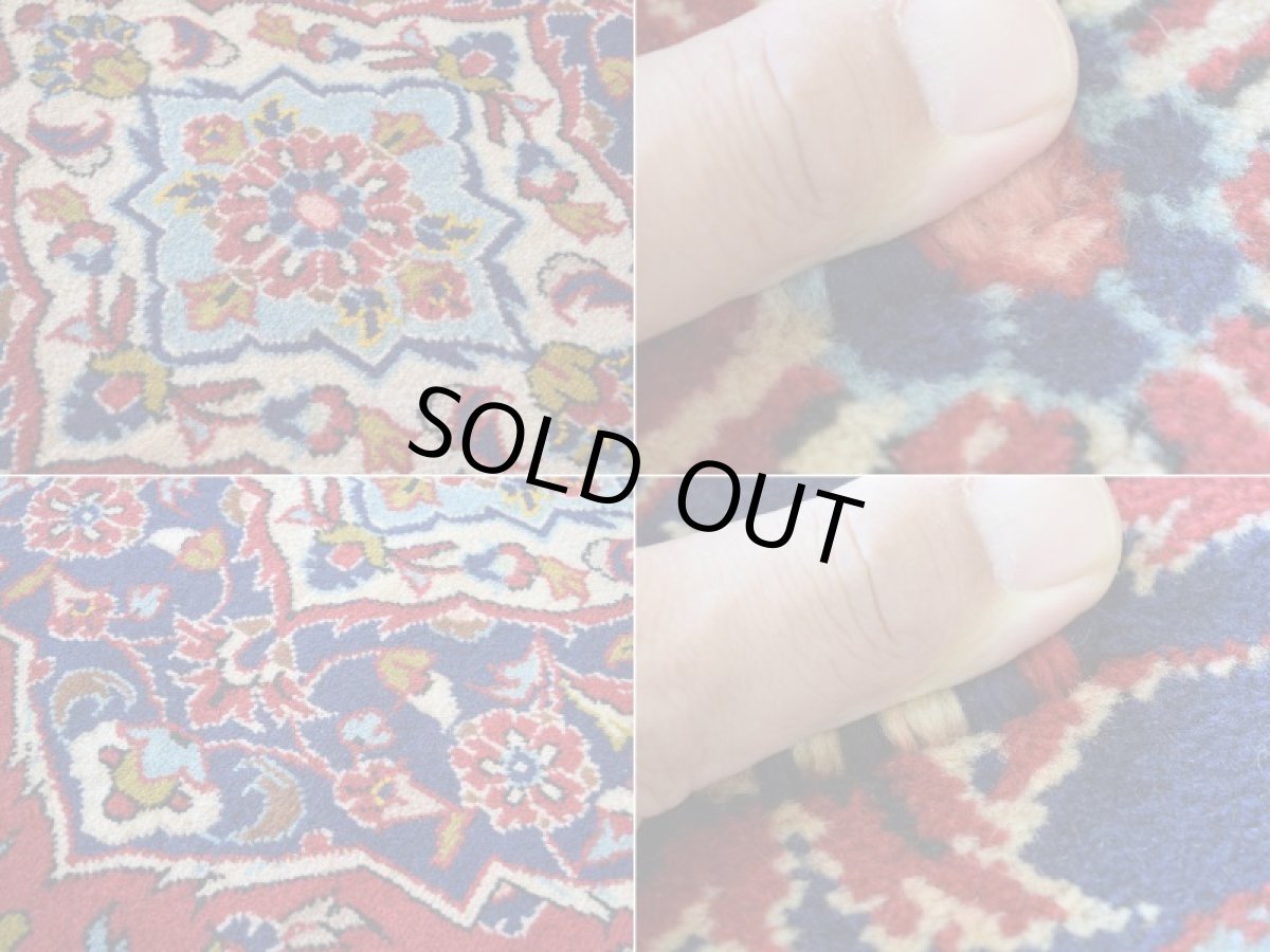 画像13: 良品 ペルシャ 絨毯 カシャーン 縦3m 横2m 6㎡ 〜6帖 リビング ダイニング 3人掛けソファ コーナーソファ 大判 サイズ 335 x 200 cm No.R325 肉厚 ウール 手織り トライバル ラグ 敷物 マット カーペット メダリオン ヴィンテージ ビンテージ 赤 ネイビー b-r325-335200h523a034 (13)