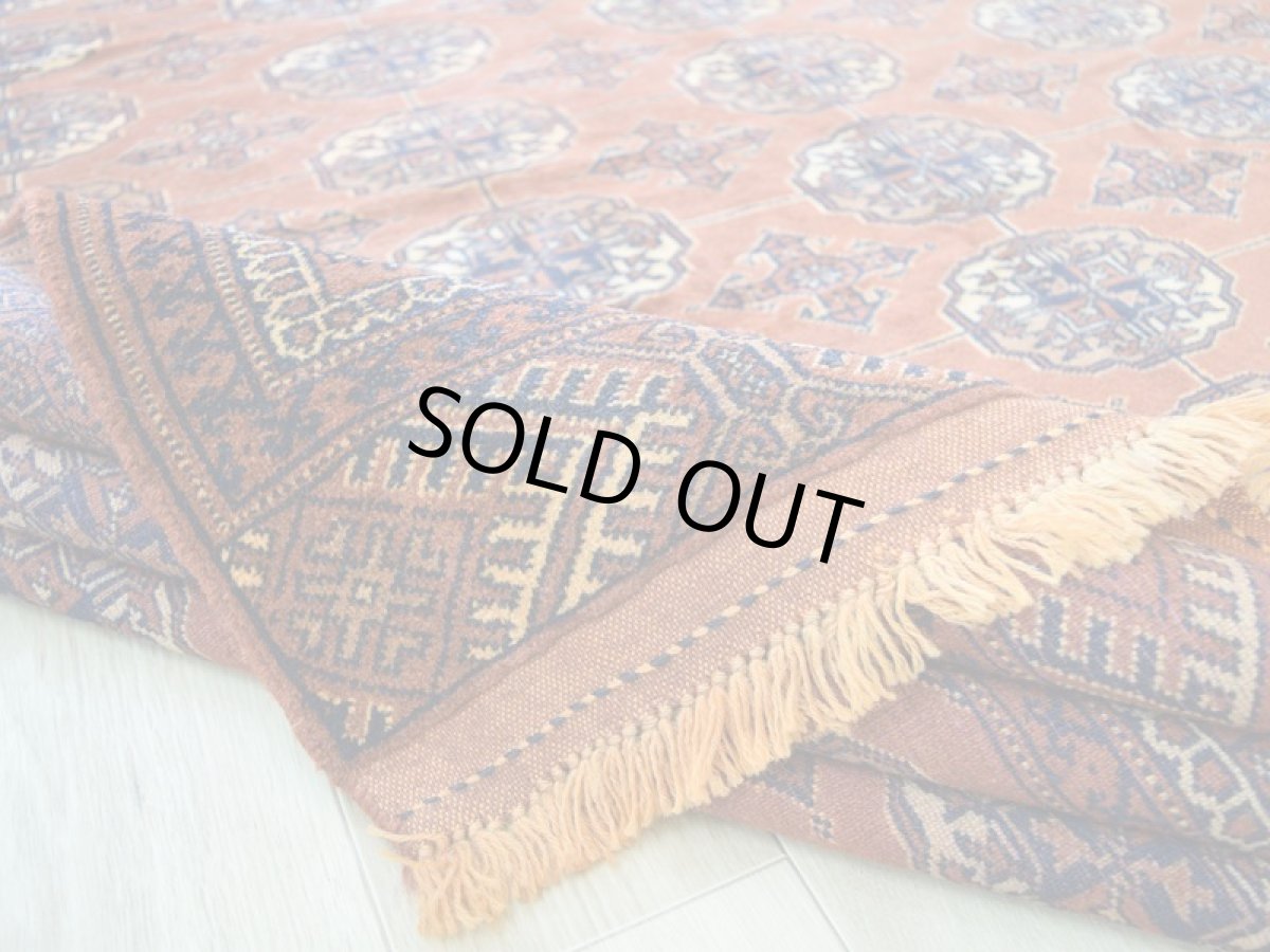 画像14: 良品 ペルシャ 部族絨毯 トルクメン 縦3m 横2m 6㎡ 6帖 リビング ダイニング 3人掛けソファ サイズ 285 x 210 cm No.P512 ウール 手織り ハンドメイド トライバル ラグ マット カーペット 茶 ブラウン オレンジ ギュル 幾何学模様 民族柄 ビンテージ ヴィンテージ b-p512-285210h073a084 (14)