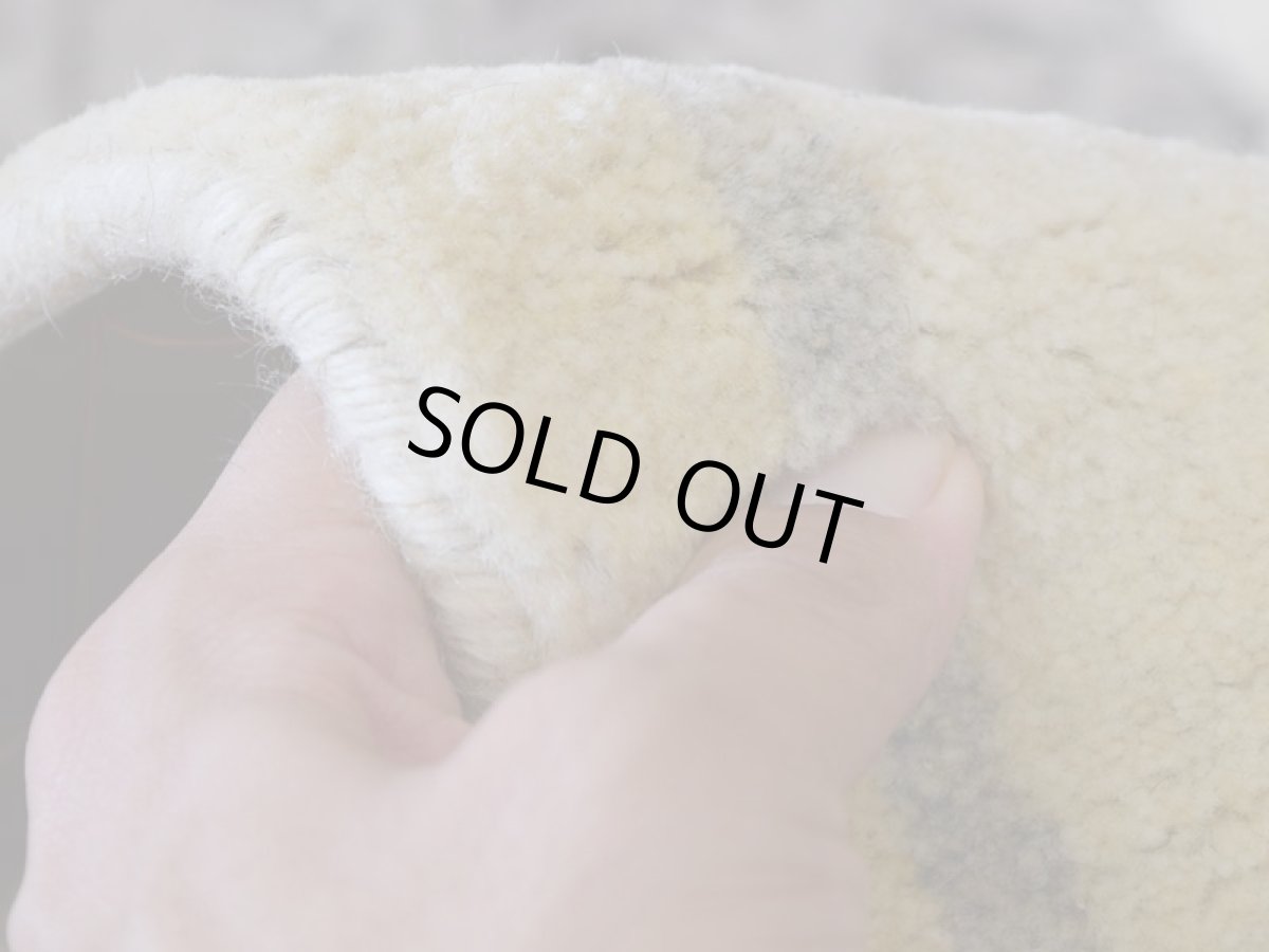 画像15: 新品 ペルシャ ギャッベ 縦1.1m アクセント ラグ サイズ 106 x 75 cm No.2371 肉厚 ウール 手織り ハンドメイド ギャベ マット カーペット  ライオンラグ ベージュグレー 原毛系 n-2371-106075s101a531 (15)