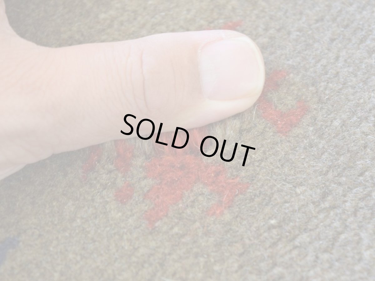 画像10: 新品 ペルシャ ギャッベ 縦2m 横1.3m 2.6㎡ リビング ダイニング 2-3人掛けソファ サイズ 196 × 129 cm No.R393 肉厚 天然 ウール ギャベ 手織り ハンドメイド ラグ 絨毯 カーペット リビングダイニングルームやベッドサイドに ブラウン 茶 動物 植物柄 n-r393-196129h031-071 (10)