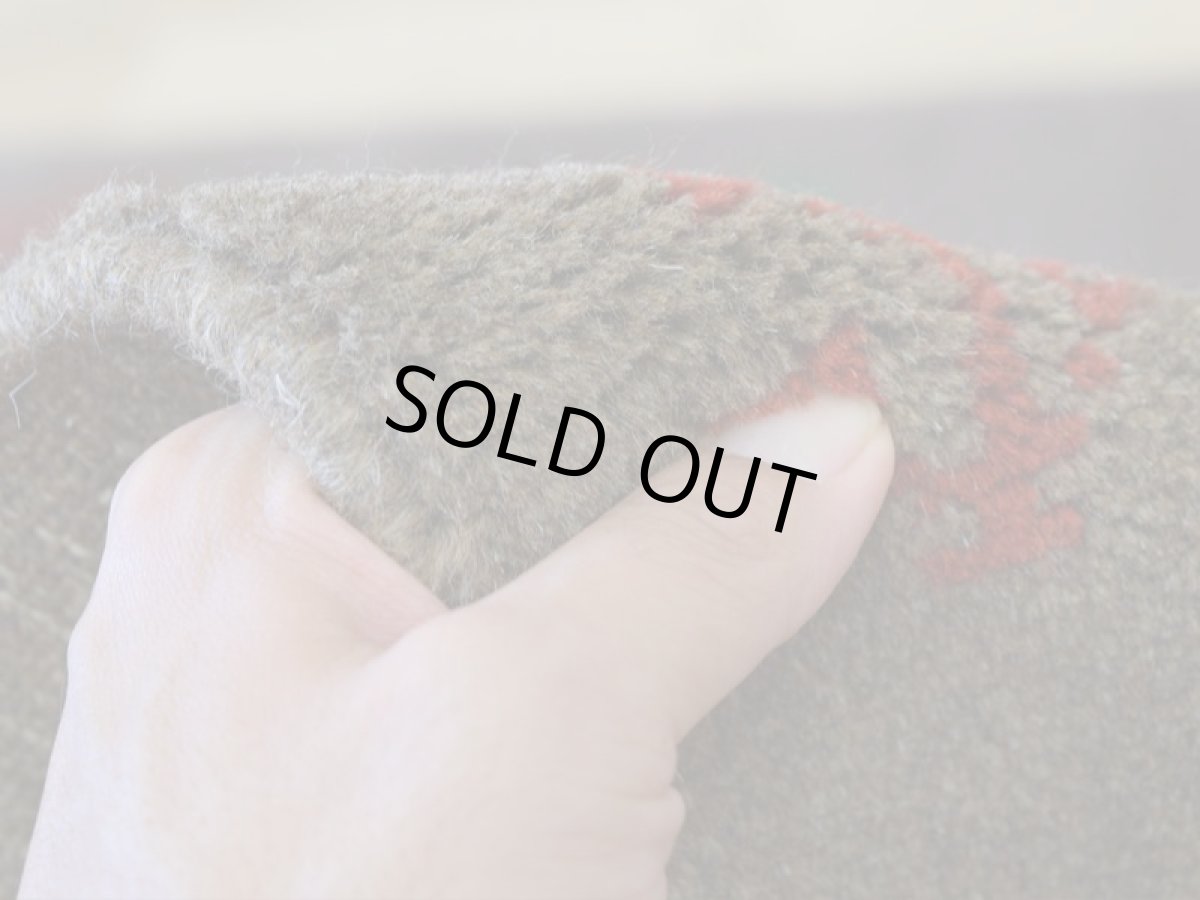 画像12: 新品 ペルシャ ギャッベ 縦2m 横1.3m 2.6㎡ リビング ダイニング 2-3人掛けソファ サイズ 196 × 129 cm No.R393 肉厚 天然 ウール ギャベ 手織り ハンドメイド ラグ 絨毯 カーペット リビングダイニングルームやベッドサイドに ブラウン 茶 動物 植物柄 n-r393-196129h031-071 (12)