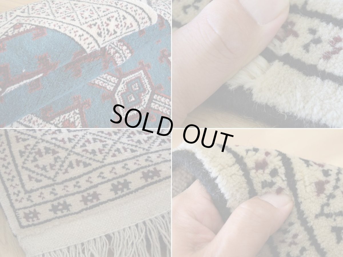 画像17: 新品 ペルシャ 部族絨毯 トルクメン 縦1.2m 横0.8m アクセント ラグ サイズ 120 x 80 cm No.F135 天然 肉厚 ウール 手織り ハンドメイド トライバル ラグ マット カーペット ターコイズ 緑 グリーン ギュル 幾何学模様 民族柄 n-f135-120080h001 (17)