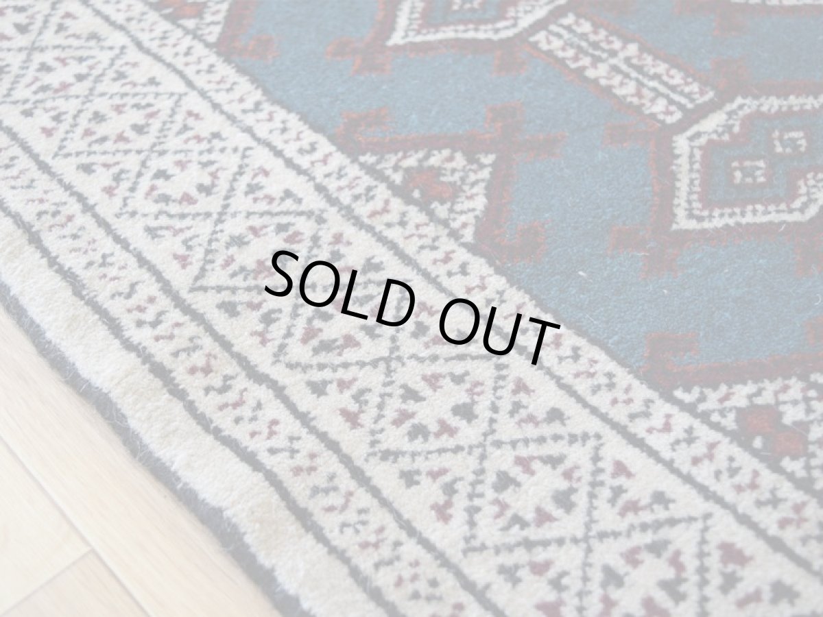 画像12: 新品 ペルシャ 部族絨毯 トルクメン 縦1.2m 横0.8m アクセント ラグ サイズ 120 x 80 cm No.F135 天然 肉厚 ウール 手織り ハンドメイド トライバル ラグ マット カーペット ターコイズ 緑 グリーン ギュル 幾何学模様 民族柄 n-f135-120080h001 (12)