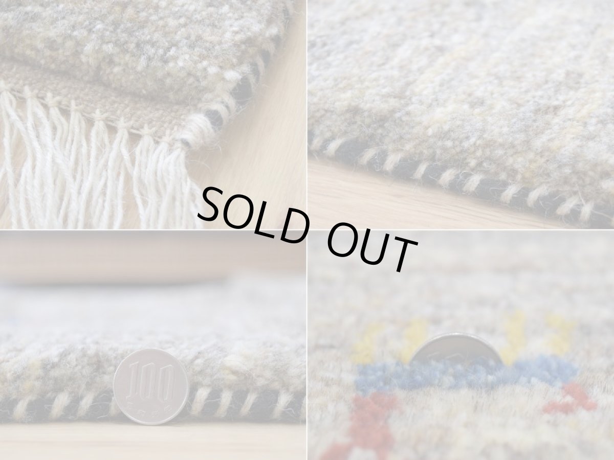 画像20: 新品 ペルシャ ギャッベ 縦2m 横2m 4㎡ 〜4帖程度 リビング ダイニング 2-3人掛けソファ 正方形 スクエア サイズ 196 × 206 cm No.A584 肉厚 天然 ウール ギャベ 手織り ハンドメイド ラグ 絨毯 カーペット 生成り クリーム ベージュ 茶 ライトグレー 原毛系 n-a584-196206h044a275 (20)