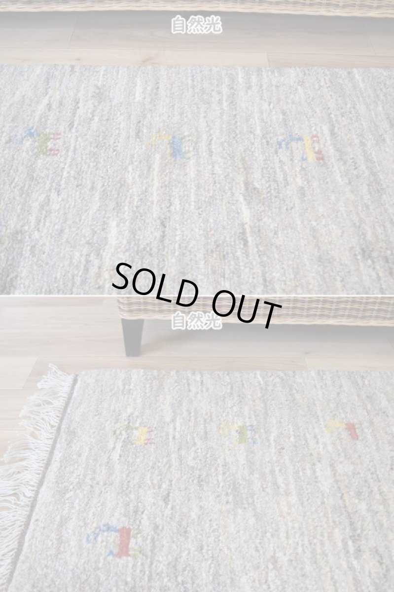 画像5: 新品 ペルシャ ギャッベ 縦2m 横2m 4㎡ 〜4帖程度 リビング ダイニング 2-3人掛けソファ 正方形 スクエア サイズ 196 × 206 cm No.A584 肉厚 天然 ウール ギャベ 手織り ハンドメイド ラグ 絨毯 カーペット 生成り クリーム ベージュ 茶 ライトグレー 原毛系 n-a584-196206h044a275 (5)