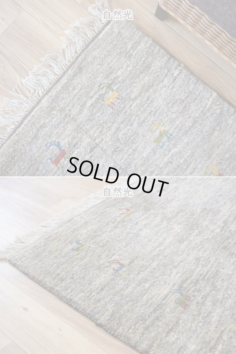 画像7: 新品 ペルシャ ギャッベ 縦2m 横2m 4㎡ 〜4帖程度 リビング ダイニング 2-3人掛けソファ 正方形 スクエア サイズ 196 × 206 cm No.A584 肉厚 天然 ウール ギャベ 手織り ハンドメイド ラグ 絨毯 カーペット 生成り クリーム ベージュ 茶 ライトグレー 原毛系 n-a584-196206h044a275 (7)