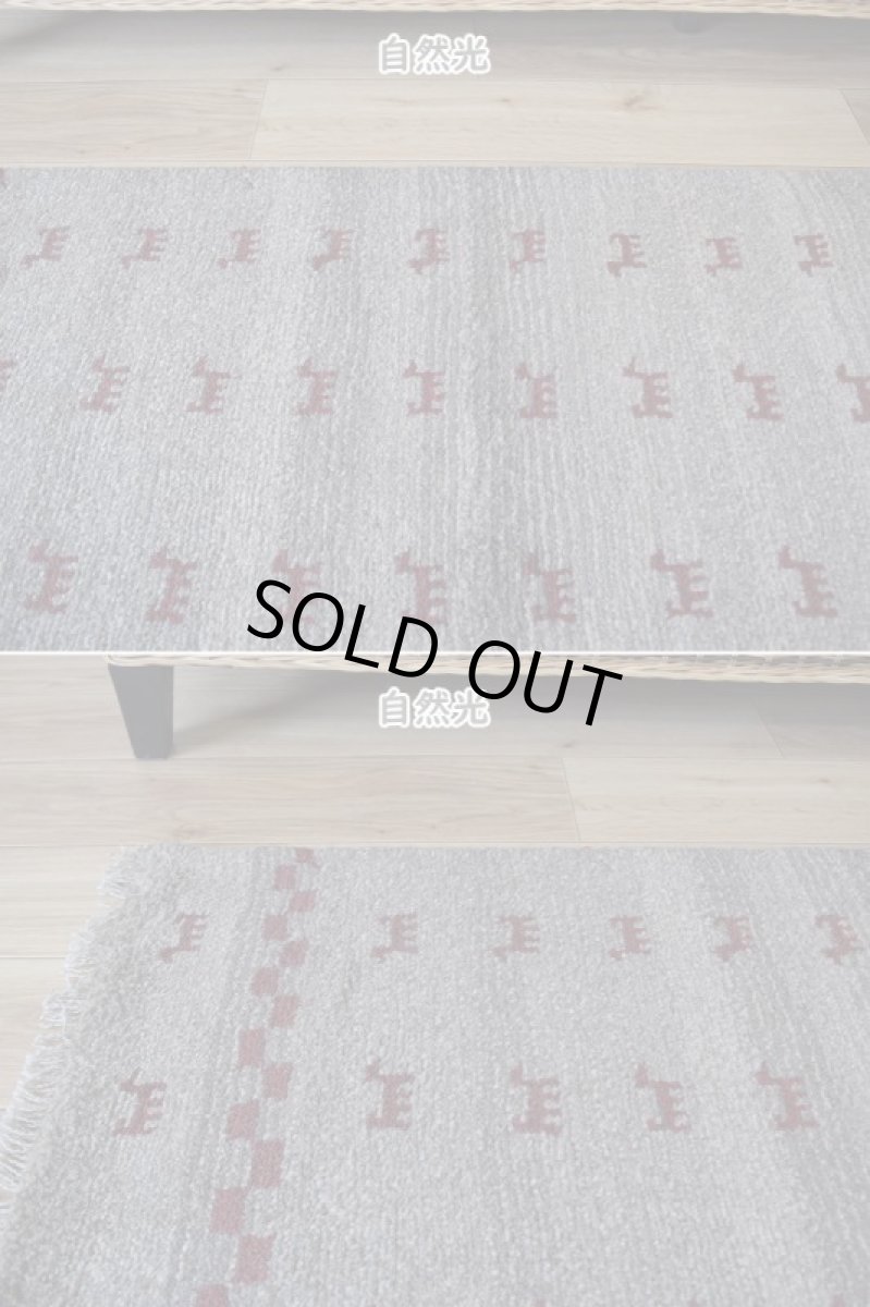 画像6: 新品 ペルシャ ギャッベ 縦1.2m アクセント ラグ サイズ 115 x 80 cm No.443 肉厚 天然 草木染 ウール 手織り ハンドメイド ギャベ マット カーペット  生命の樹 動物 民族柄 グレー エンジ n-443-11580s57 (6)