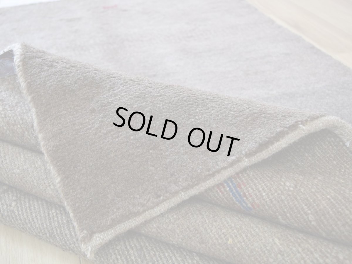 画像12: 新品 ペルシャ ギャッベ 縦2m 横1.5m 3㎡ 〜3帖 リビング ダイニング 2-3人掛けソファサイズ 190 × 146 cm No.1461 天然 肉厚 ウール ギャベ 手織り ハンドメイド ラグ 絨毯 カーペット ベージュ ブラウン グレー グラデーション ボーダー 動物 ヤギ 羊 鹿 柄 リビングダイニングルームやベッドサイドに n-1461-190146h071a032 (12)