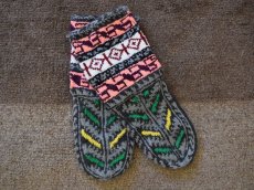 画像1: 新品 イラン製 アクリル混ウール ミドル 23-24 cm 手編み靴下 ニットルームソックス Long Knit Room Socks n-am2324-59h4a5 (1)