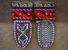 画像2: 新品 イラン製 アクリル混ウール ミドル 20-21 cm 手編み靴下 ニットルームソックス Long Knit Room Socks n-am2021-104h4a5 (2)