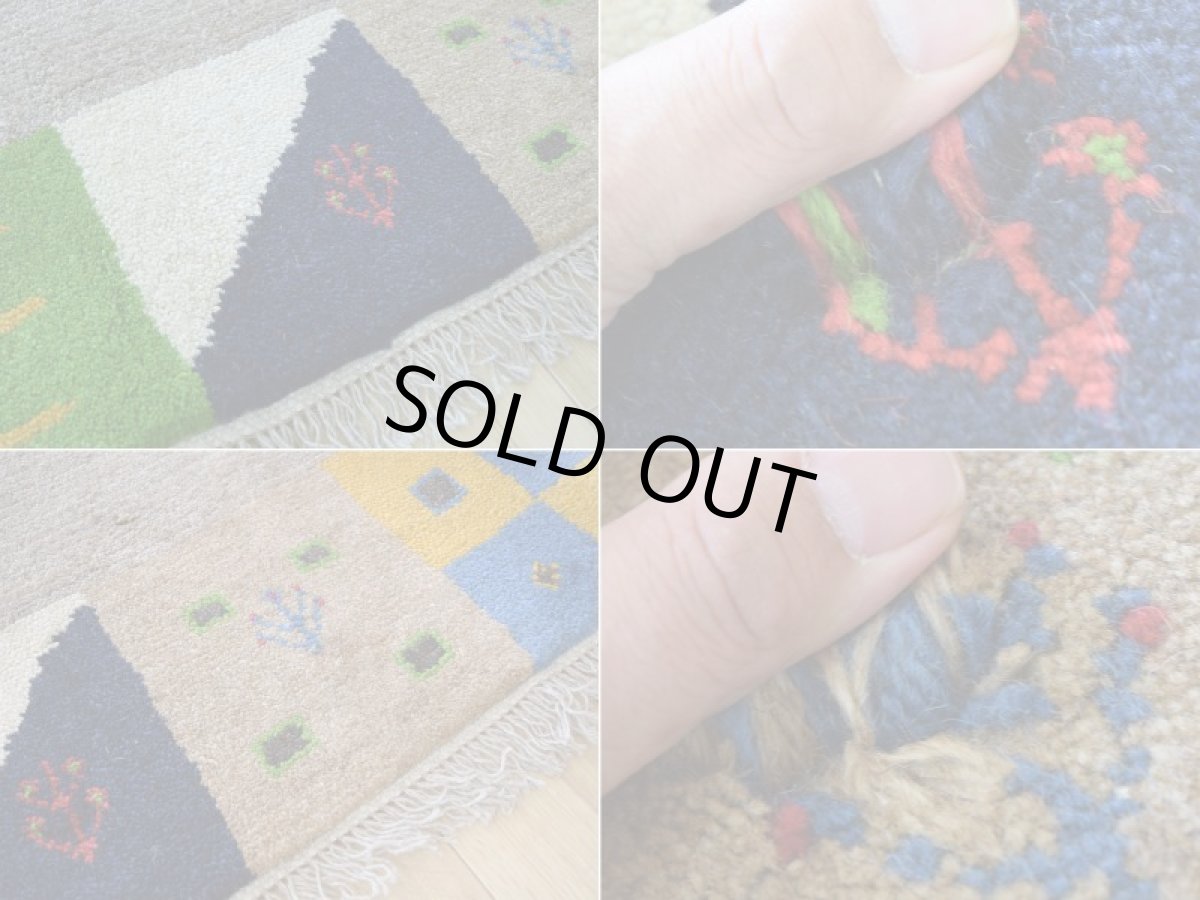 画像17: 新品 ペルシャ ギャッベ 縦1.9m 横1.2m 2.3㎡ 〜2帖 2人掛けソファ サイズ 185 × 120 cm No.1943 肉厚 天然 草木染 ウール ギャベ 手織り ハンドメイド ラグ 絨毯 カーペット ロリバフト リビングルームソファ足元やベッドサイドに パッチワーク系デザイン グレー マルチカラー n-1943-185120s042a013 (17)