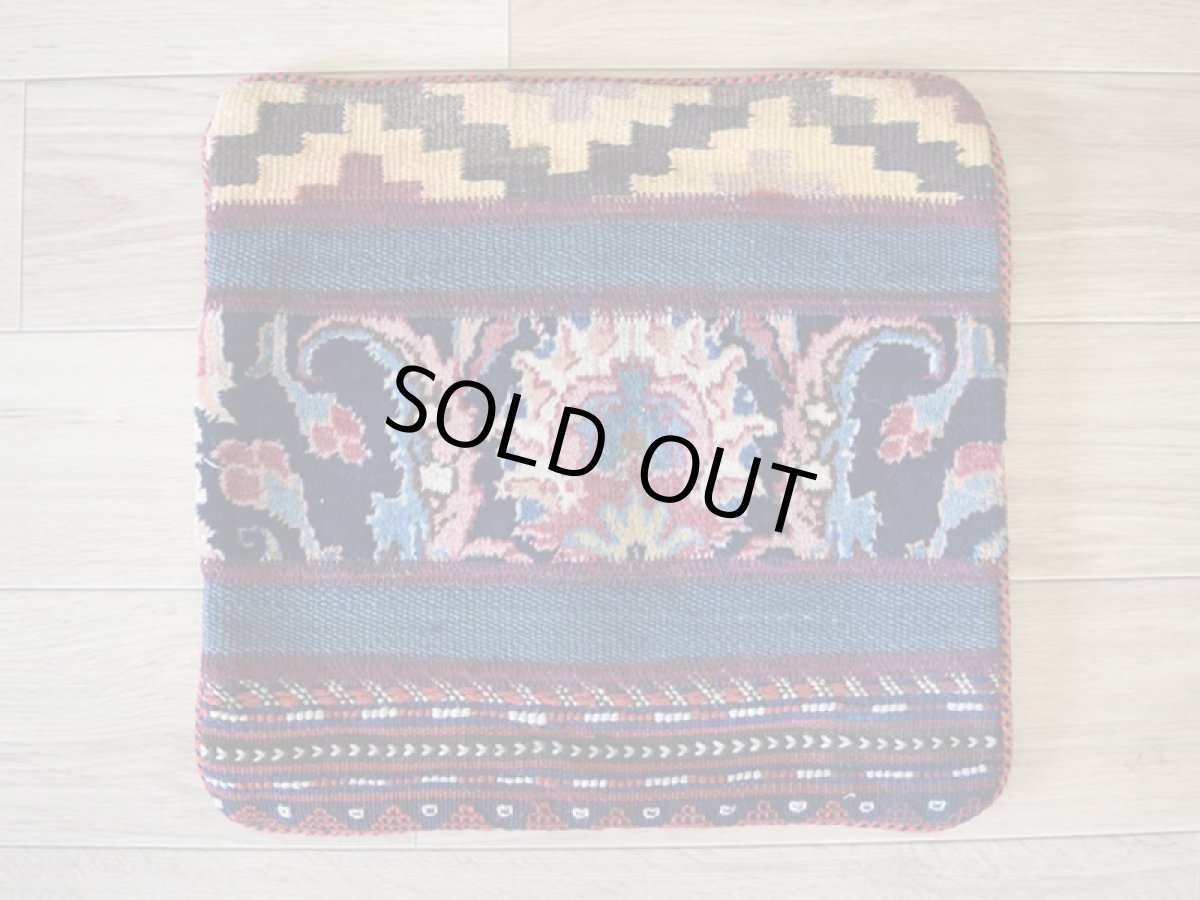 画像3: 新品 ヴィンテージ ペルシャ絨毯 キリム パッチワーク クッションカバー No.D001_39x38 cm n-d001-3938s02a62 (3)