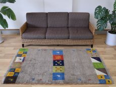 画像1: 新品 ペルシャ ギャッベ 縦1.9m 横1.2m 2.3㎡ 〜2帖 2人掛けソファ サイズ 185 × 120 cm No.1943 肉厚 天然 草木染 ウール ギャベ 手織り ハンドメイド ラグ 絨毯 カーペット ロリバフト リビングルームソファ足元やベッドサイドに パッチワーク系デザイン グレー マルチカラー n-1943-185120s042a013 (1)