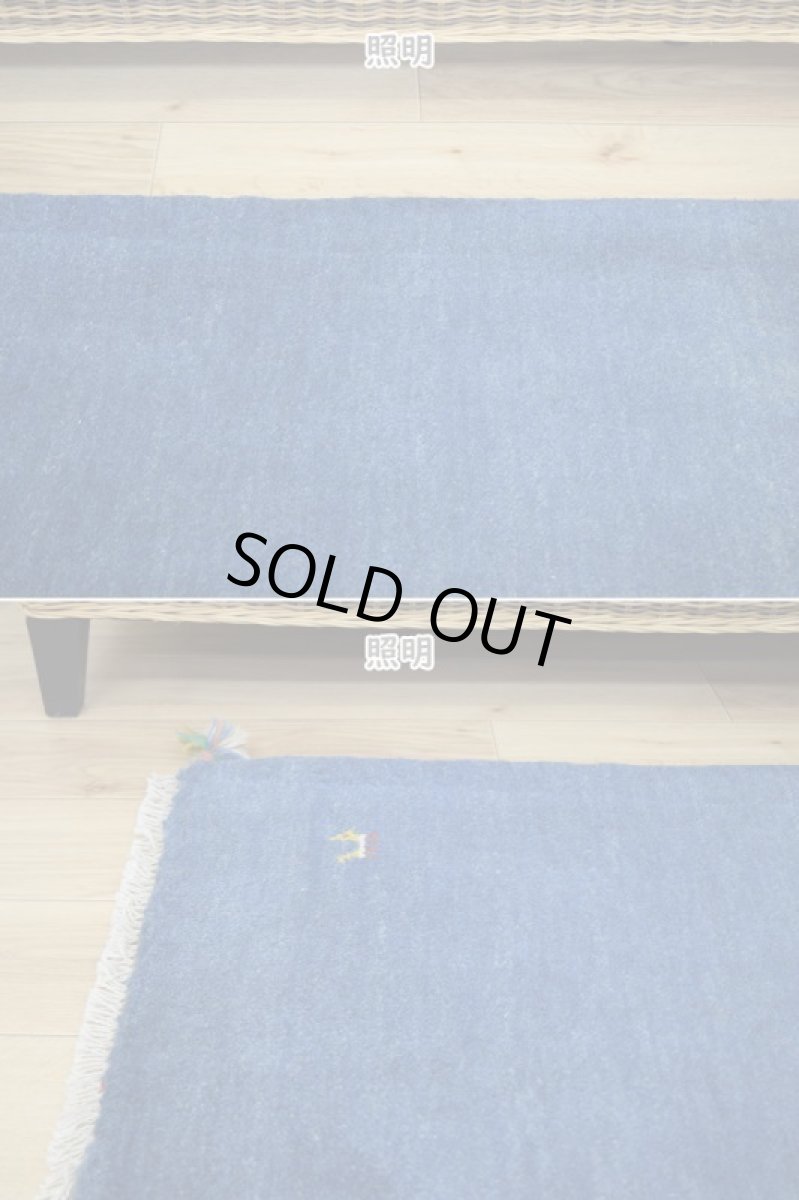 画像6: 新品 ペルシャ ギャッベ 玄関 マット サイズ 90 × 64 cm No.2227 肉厚 天然 ウール ギャベ 手織り ハンドメイド ラグ 絨毯 カーペット ロリバフト 玄関ドアマットのアクセントに インディゴブルー  n-2227-090064h001a031 (6)
