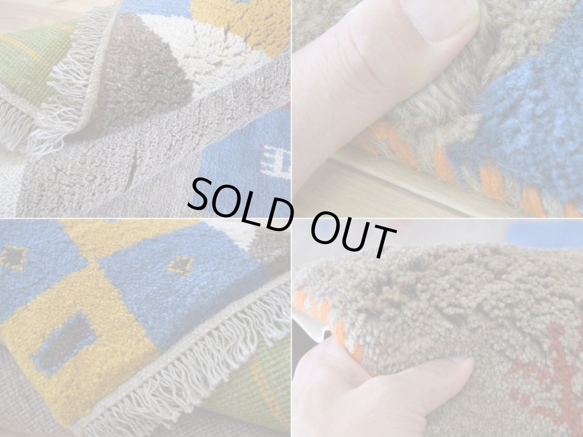 画像18: 新品 ペルシャ ギャッベ 縦1.9m 横1.2m 2.3㎡ 〜2帖 2人掛けソファ サイズ 185 × 120 cm No.1943 肉厚 天然 草木染 ウール ギャベ 手織り ハンドメイド ラグ 絨毯 カーペット ロリバフト リビングルームソファ足元やベッドサイドに パッチワーク系デザイン グレー マルチカラー n-1943-185120s042a013 (18)