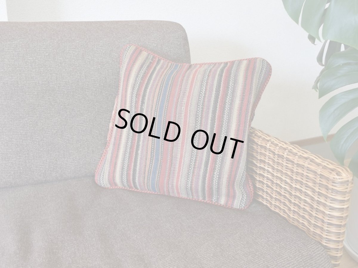 画像2: 新品 ヴィンテージ ペルシャ絨毯 キリム パッチワーク クッションカバー No.D001_39x38 cm n-d001-3938s02a62 (2)