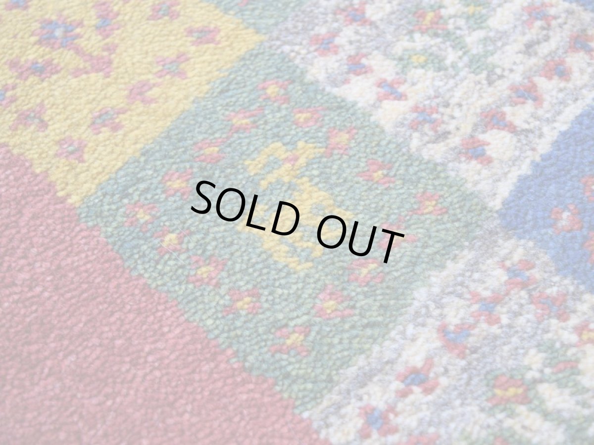 画像15: 新品 ペルシャ ギャッベ 玄関 マット サイズ 90 × 60 cm No.2226 肉厚 天然 ウール ギャベ 手織り ハンドメイド ラグ 絨毯 カーペット ロリバフト 玄関ドアマットのアクセントに パッチワーク柄 赤 マルチカラー n-2226-090060h001a031 (15)