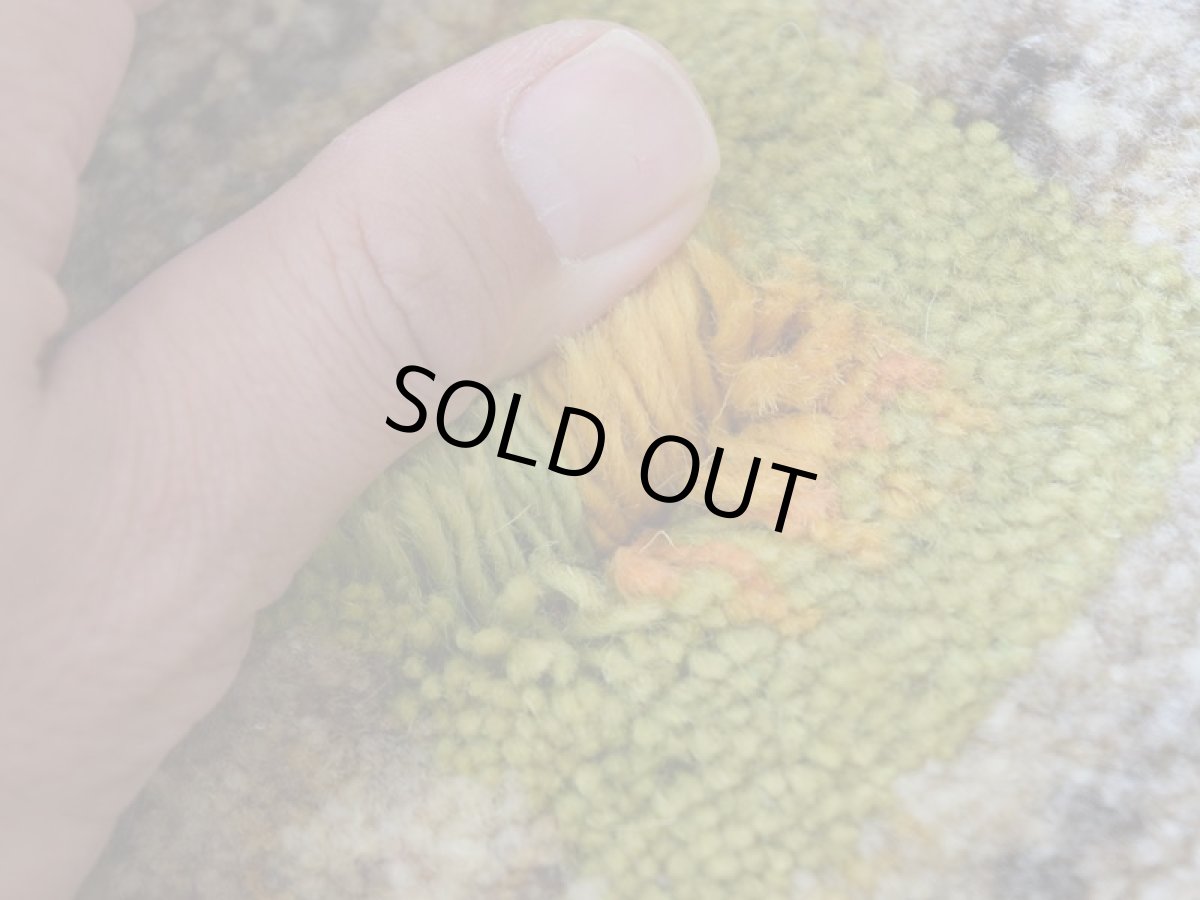 画像12: 新品 ペルシャ ギャッベ 玄関 マット サイズ 86 × 62 cm No.2224 肉厚 天然 ウール ギャベ 手織り ハンドメイド ラグ 絨毯 カーペット ロリバフト 玄関ドアマットのアクセントに 生成り クリーム ベージュ 原毛系 マルチカラー n-2224-086062h001a031 (12)