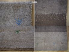 画像19: 新品 ペルシャ ギャッベ 縦2m 横1.5m 3㎡ 〜3帖 リビング ダイニング 2-3人掛けソファサイズ 200 × 150 cm No.1435 天然 肉厚 ウール ギャベ 手織り ハンドメイド ラグ 絨毯 カーペット ベージュ ブラウン グレー グラデーション ボーダー 生命の樹 動物 ヤギ 羊 鹿 柄 リビングダイニングルームやベッドサイドに n-1435-200150h071a032 (19)