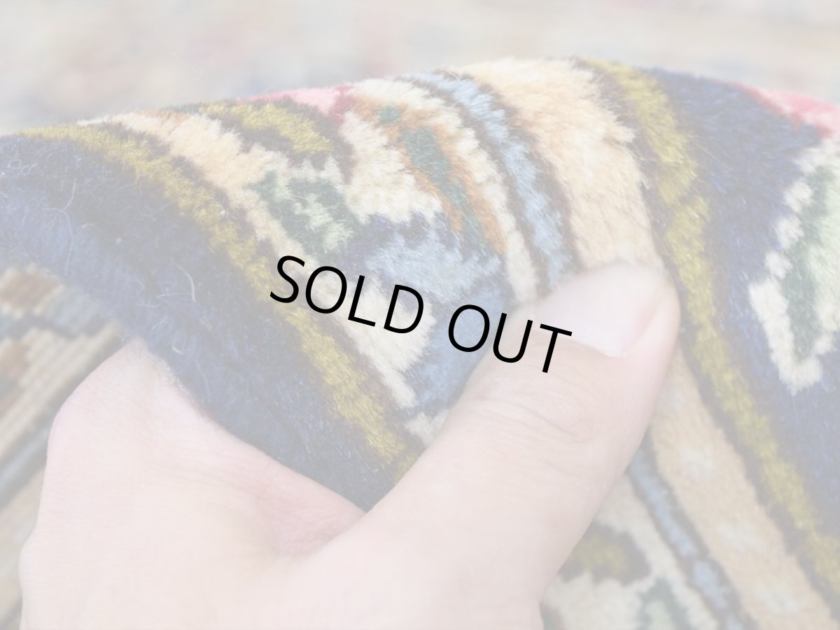 画像12: 良品 ペルシャ 絨毯 ケルマン産 縦2.5m 横1.5m 4㎡ 4帖程度 3人掛けソファ サイズ 241 x 151 cm No.R165 天然 ウール 手織り ハンドメイド ラグ マット カーペット ネイビー 青 花柄 b-r165-241151h013-004 (12)