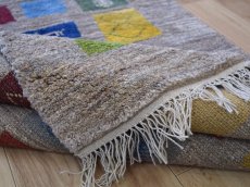 画像11: 新品 ペルシャ ギャッベ 縦1.5m 横1m 2人掛けソファ サイズ 145 × 95 cm No.P402 肉厚 天然 ウール ギャベ 手織り ハンドメイド ラグ 絨毯 カーペット 動物 生命の樹 パッチワーク柄 マルチカラー n-p402-145095h041a091 (11)