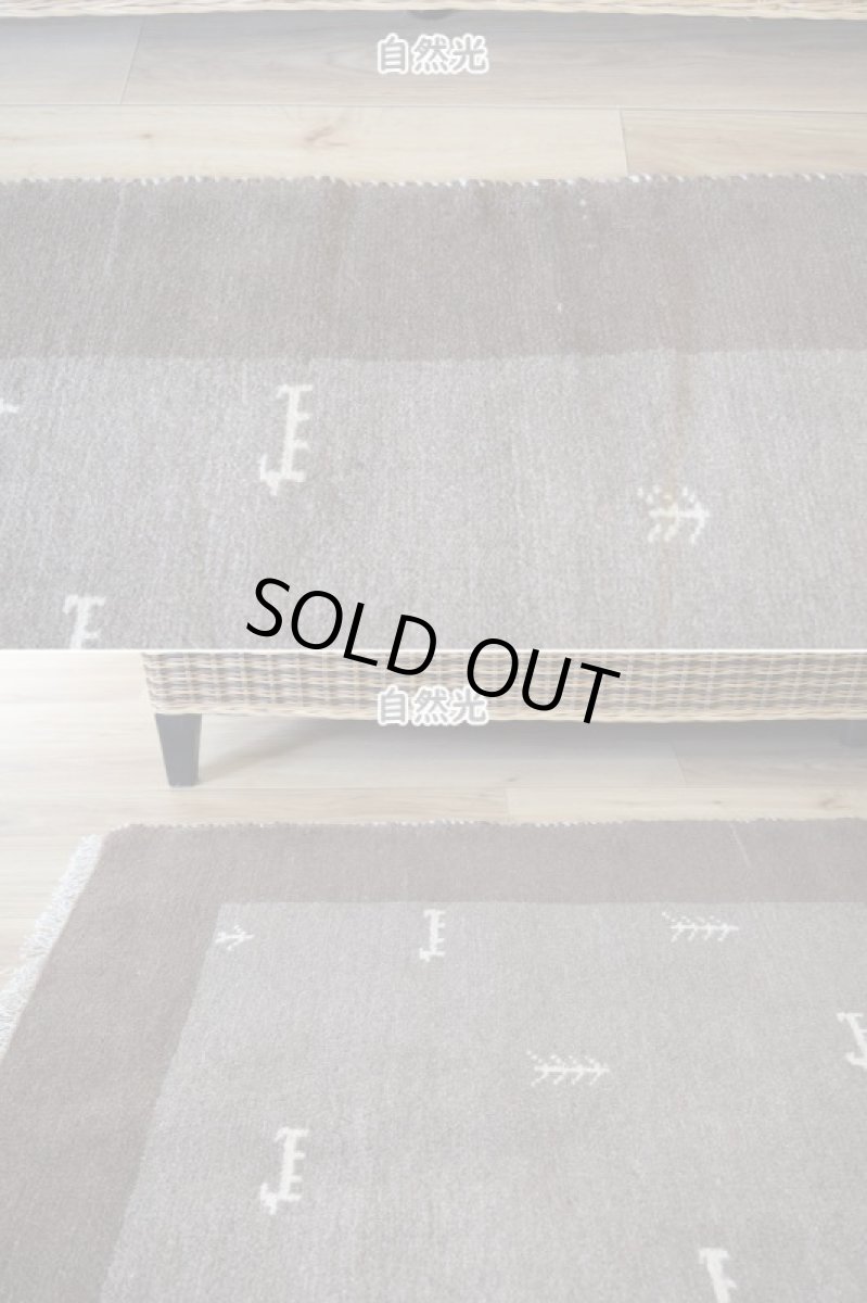 画像4: 新品 ペルシャ ギャッベ 縦2m 横1.5m 3㎡ 〜3帖 リビング ダイニング 2-3人掛けソファサイズ 193 × 151 cm No.1465 天然 肉厚 ウール ギャベ 手織り ハンドメイド ラグ 絨毯 カーペット ベージュ ブラウン グレー 生命の樹 動物 ヤギ 羊 鹿 柄 リビングダイニングルームやベッドサイドに n-1465-193151h071a032 (4)