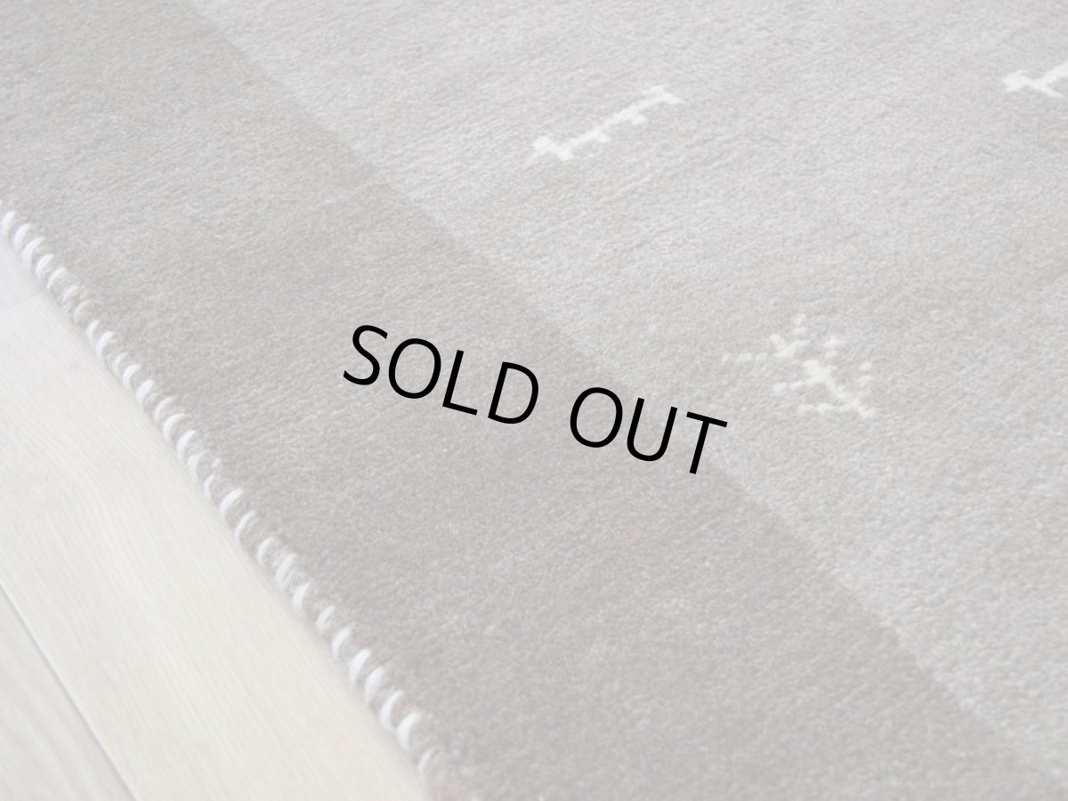 画像8: 新品 ペルシャ ギャッベ 縦2m 横1.5m 3㎡ 〜3帖 リビング ダイニング 2-3人掛けソファサイズ 193 × 151 cm No.1465 天然 肉厚 ウール ギャベ 手織り ハンドメイド ラグ 絨毯 カーペット ベージュ ブラウン グレー 生命の樹 動物 ヤギ 羊 鹿 柄 リビングダイニングルームやベッドサイドに n-1465-193151h071a032 (8)