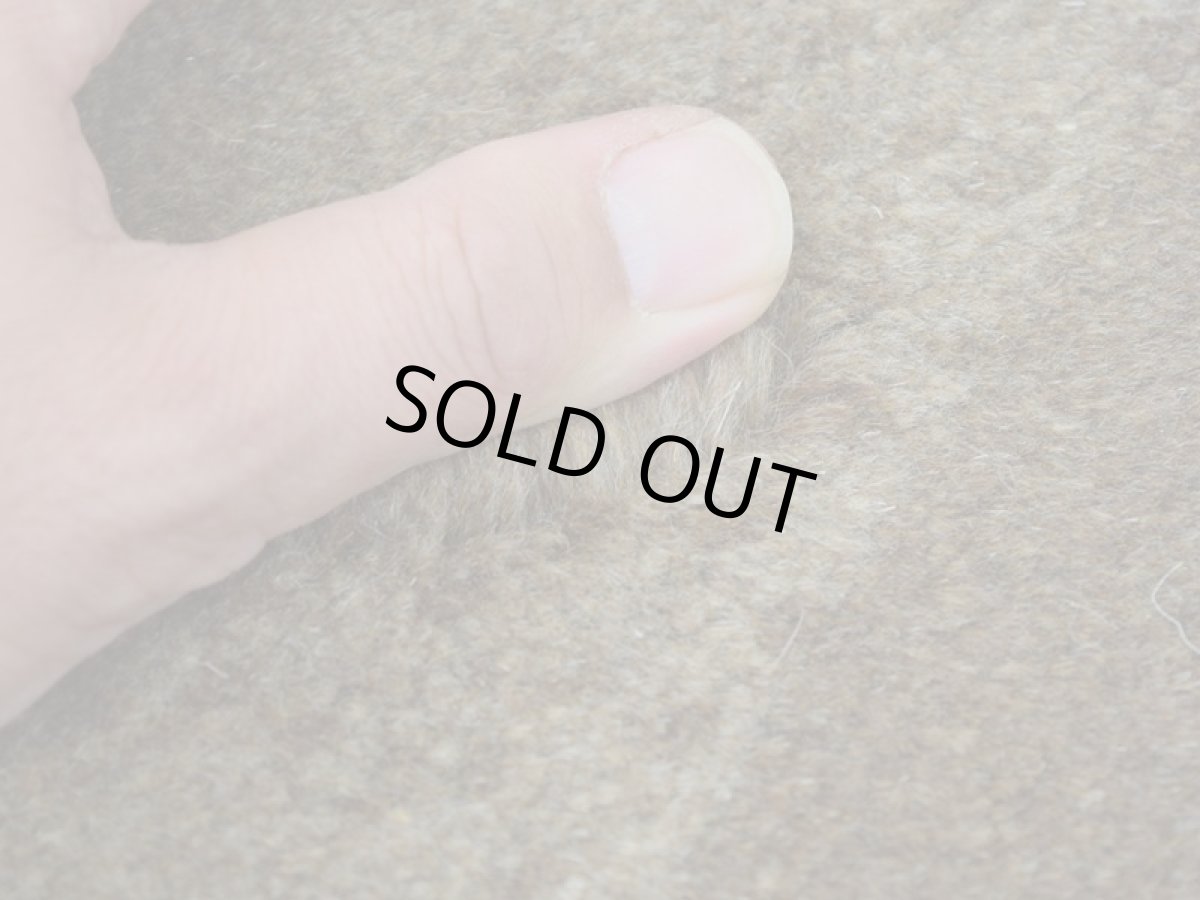 画像12: 新品 ペルシャ ギャッベ 縦3m 横2m 6㎡ 〜6帖程度 リビング ダイニング 3人掛けソファ コーナーソファサイズ 290 × 199 cm No.1456 ウール ギャベ 手織り ハンドメイド ラグ 絨毯 カーペット ベージュ ブラウン カーキ ボーダー リビングダイニングルームやお部屋の中心に n-1456-290199s053a054 (12)