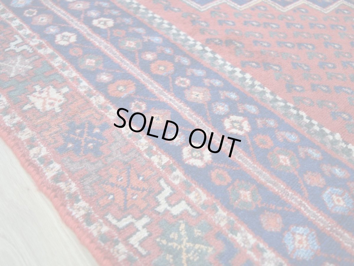 画像10: 良品 ペルシャ 部族絨毯  シャハレババク 縦2m 横1.5m 3㎡ 〜3帖程度 リビング ダイニング 2〜3人掛けソファ サイズ 195 x 155 cm No.P480 ウール 手織り ハンドメイド トライバル ラグ 部族絨毯 マット カーペット ボテ 幾何学模様 民族柄 ネイビー 赤 ヴィンテージ ビンテージ  b-p480-195155h023p (10)