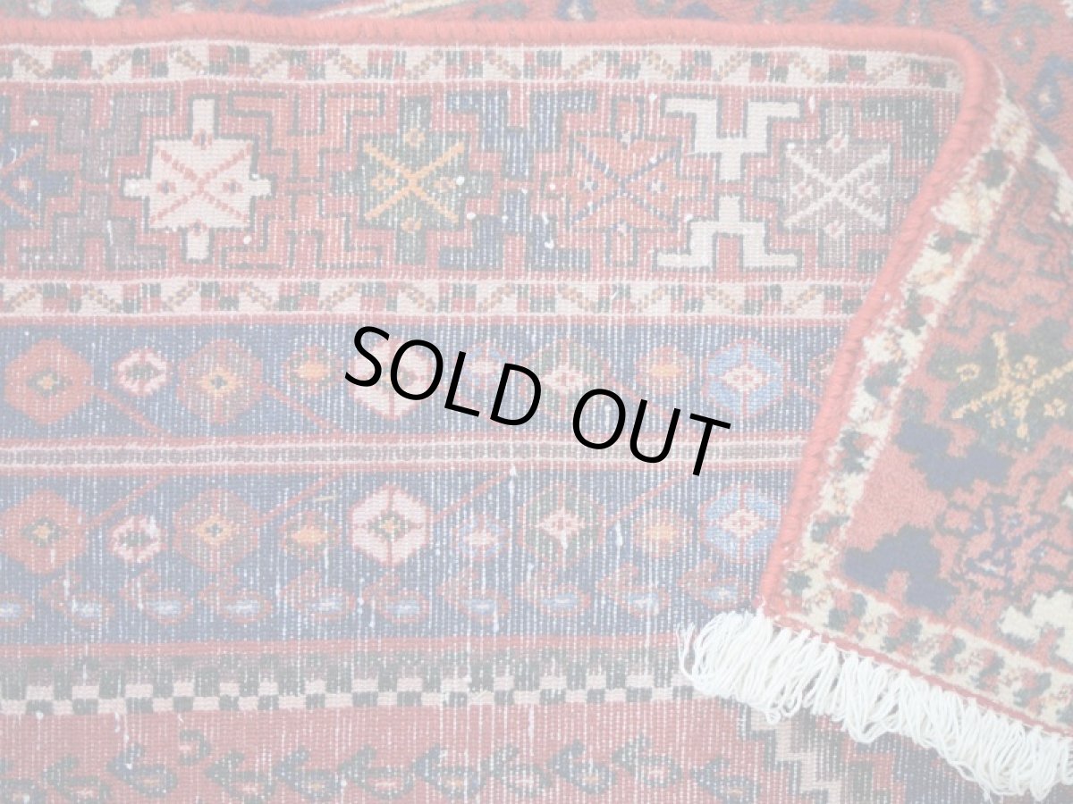 画像14: 良品 ペルシャ 部族絨毯  シャハレババク 縦2m 横1.5m 3㎡ 〜3帖程度 リビング ダイニング 2〜3人掛けソファ サイズ 195 x 155 cm No.P480 ウール 手織り ハンドメイド トライバル ラグ 部族絨毯 マット カーペット ボテ 幾何学模様 民族柄 ネイビー 赤 ヴィンテージ ビンテージ  b-p480-195155h023p (14)