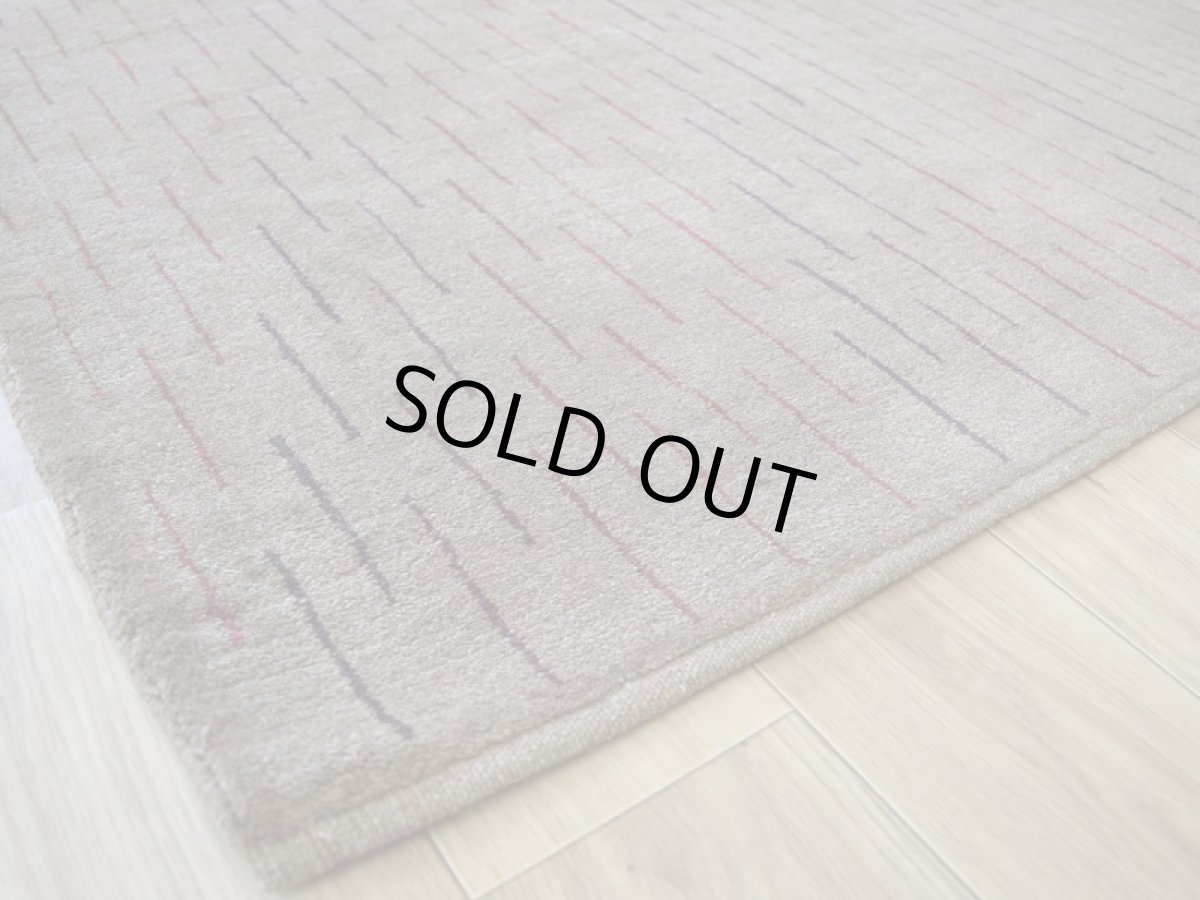 画像12: 新品 ペルシャ ギャッベ 縦1.5m 横1m 2人掛けソファ サイズ 149 × 102 cm No.1441 肉厚 天然 ウール ギャベ 手織り リーズバフト ハンドメイド ラグ 絨毯 カーペット ソファの足元やベッドサイドに ブラウン ベージュ 紫 茶 オレンジ グラデーション n-1441-149102s190-021 (12)