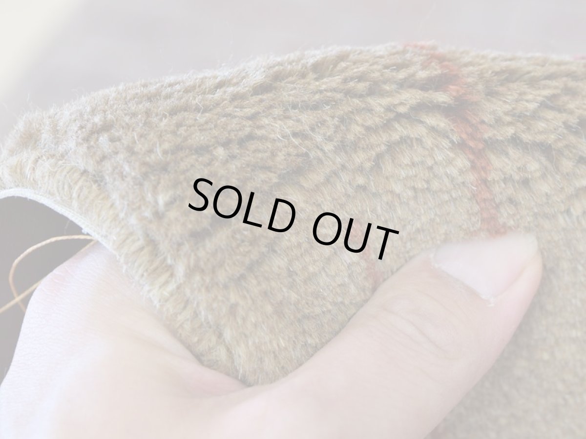 画像14: 新品 ペルシャ ギャッベ 縦1.5m 横1m 2人掛けソファ サイズ 149 × 102 cm No.1441 肉厚 天然 ウール ギャベ 手織り リーズバフト ハンドメイド ラグ 絨毯 カーペット ソファの足元やベッドサイドに ブラウン ベージュ 紫 茶 オレンジ グラデーション n-1441-149102s190-021 (14)